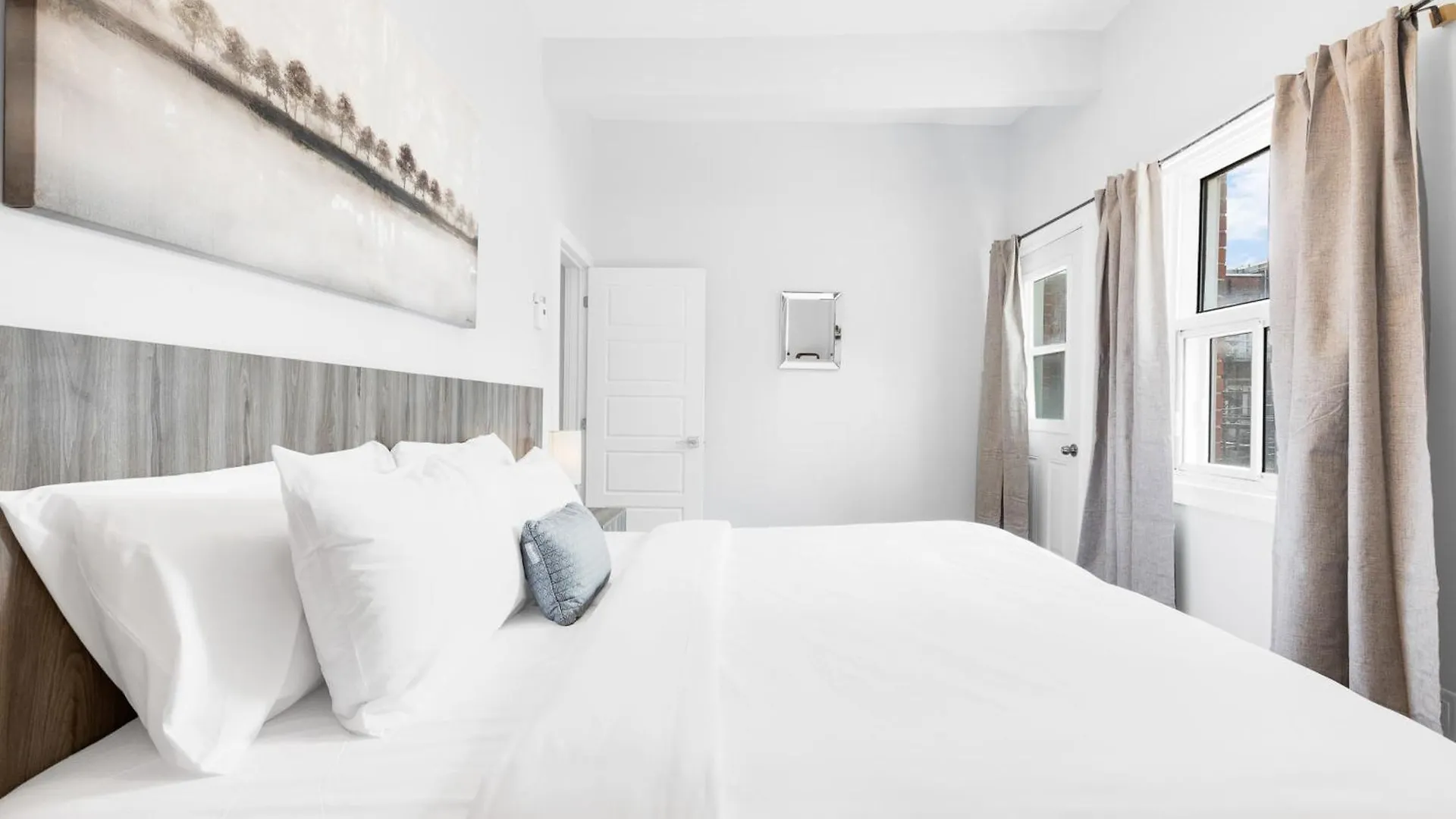 The Parc Mile End Aparthotel 蒙特利尔